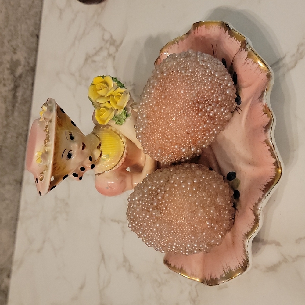 Vintage embellished Pink Easter Eggs - Picture 1 of 7